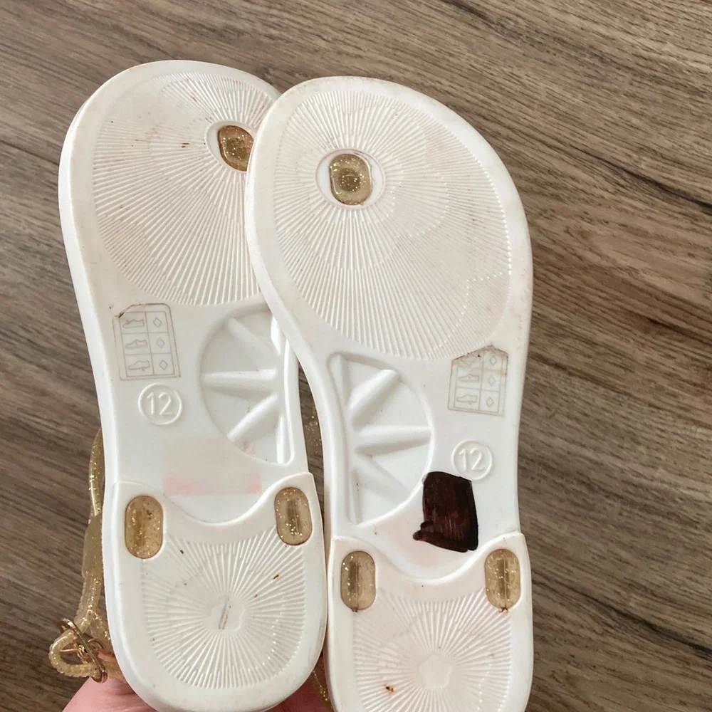 Kurt Geiger Glittering Gold Sandals Sz 13